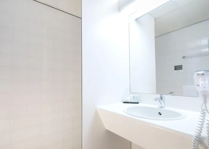 Отель Landgoed Oud Poelgeest - Leiden Угстгест