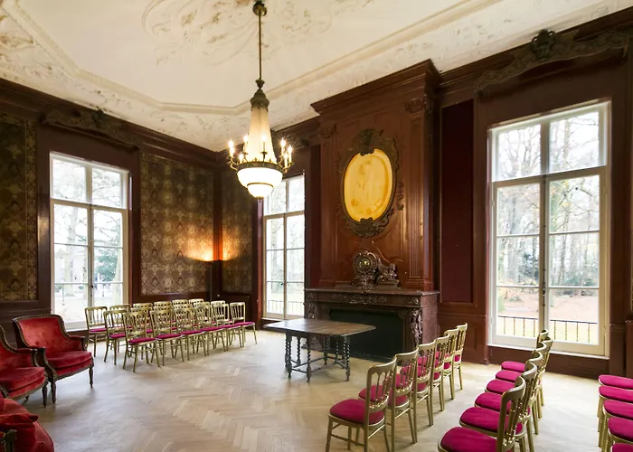 Landgoed Oud Poelgeest - Leiden Отель 3*