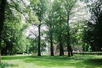 Отель Landgoed Oud Poelgeest - Leiden